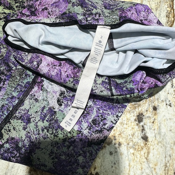 Lululemon leggings - Picture 2 of 2